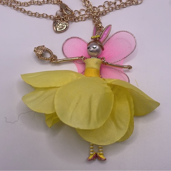 New Betsey Johnson bunny fairy necklace - Picture 14 of 17